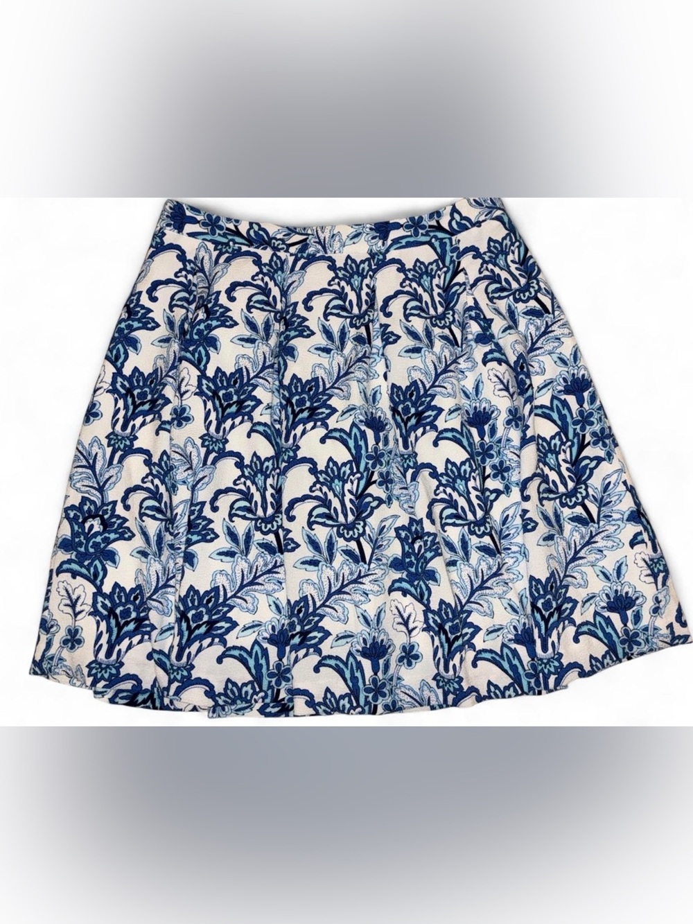 Mario Serrani Italy pleated white & blue floral skirt